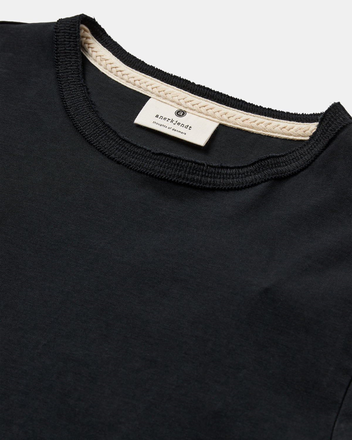 Akkikki S/S Tee - Anerkjendt